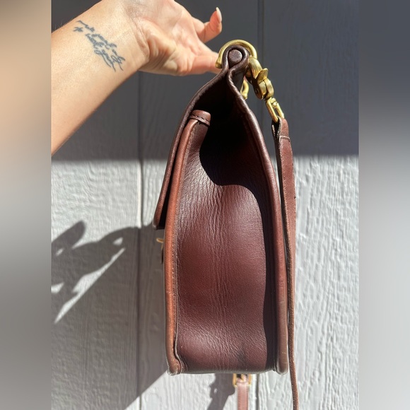 Vintage Coach Mahogany Willis! - Picture 3 of 12